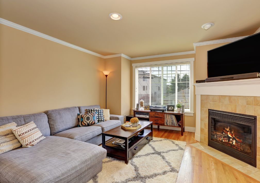 How Much Does Upholstery Cleaning Cost in Lenexa, KS? | Voda Cleaning
