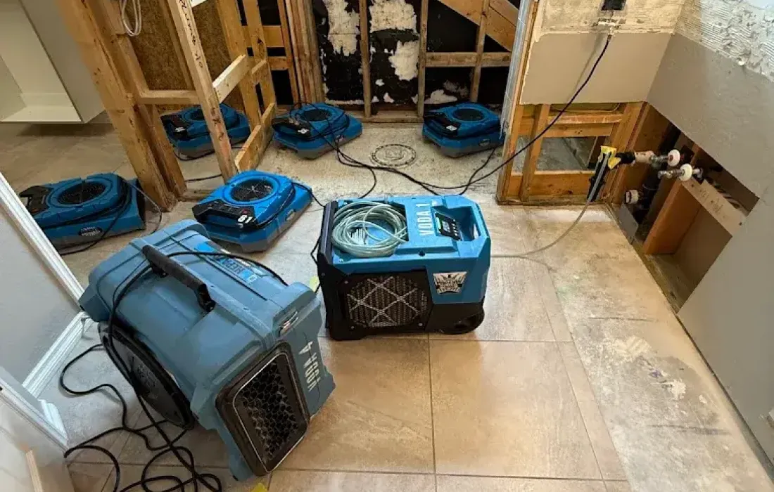 Water Damage Restoration – Drying (3)