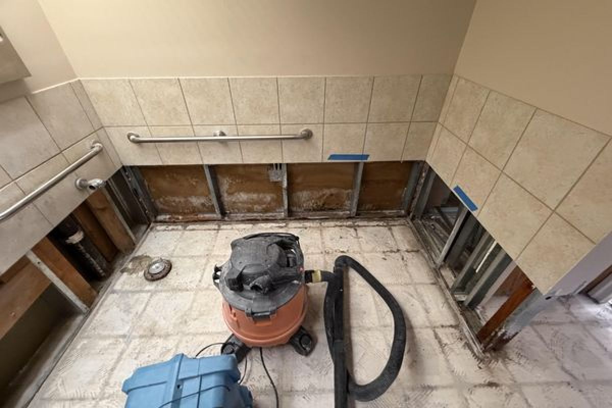 Structural Drying Equipment Deployment
