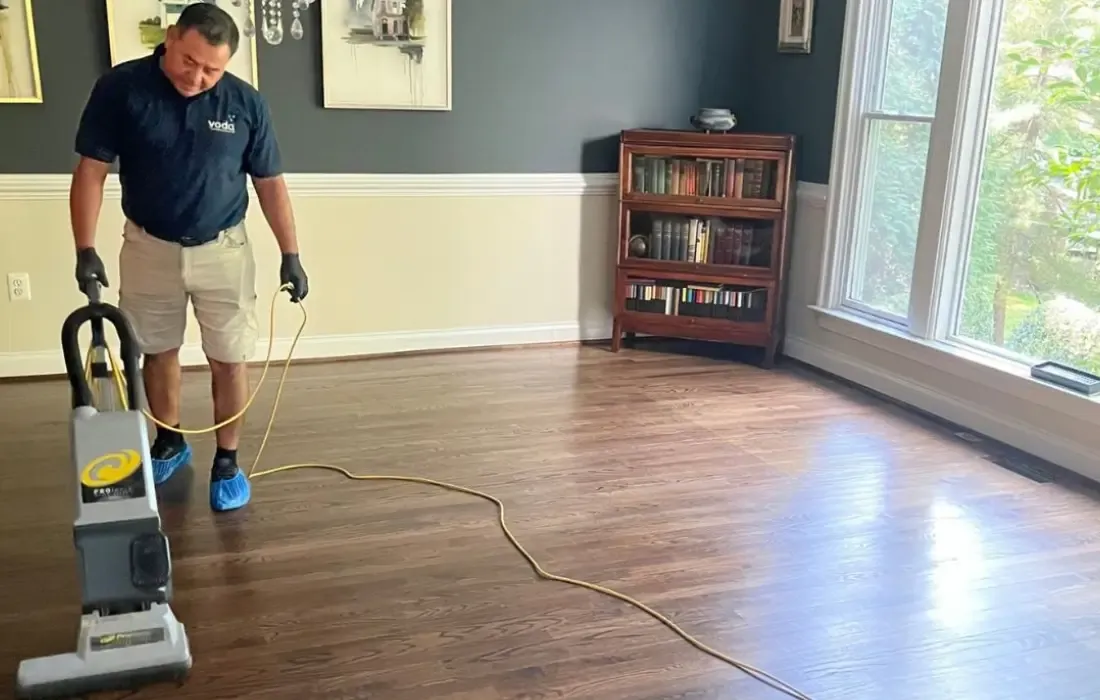 Affordable Hardwood Floor Cleaning Polishing Service In Louisburg, KS