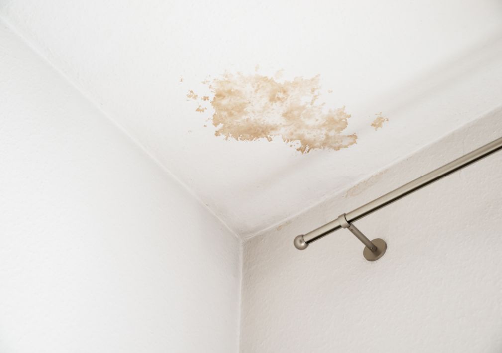 How Do I Fix Water Damage On The Ceiling